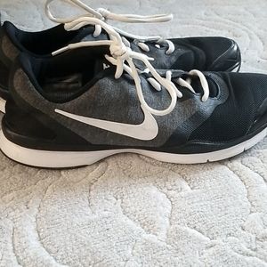 Nike Tennis shoes